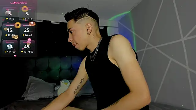 Snapshot of liam_l1 chatting on 10-28-25, 12:41 liam l1 online show from 10-28-25, 12:41