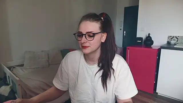 ce leste   online show from 01-06-26, 10:41