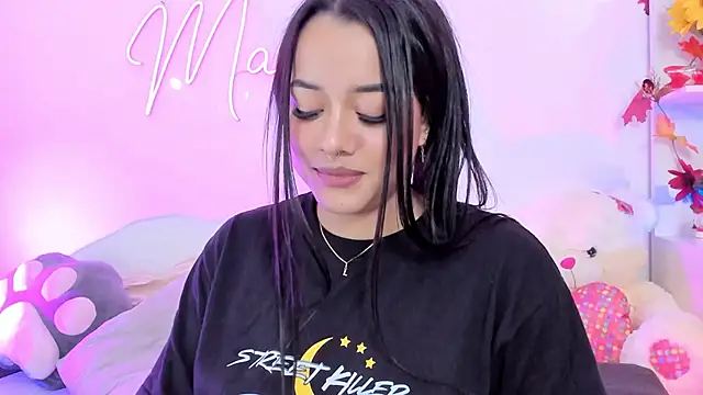 MaddyParisi online show from 12-04-24, 09:18