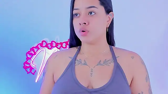 MaddyParisi online show from 02-16-25, 05:04