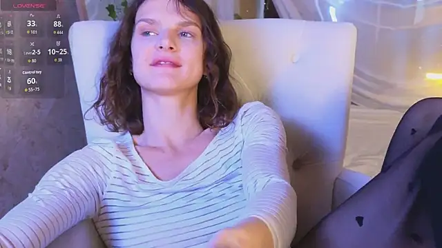 Soo dreamy online show from 02-15-26, 07:51