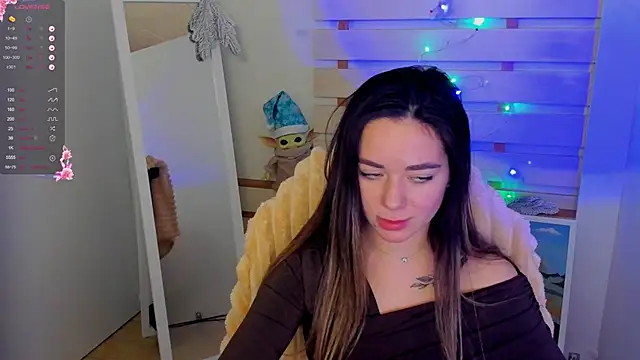 Bella XO online show from 12-24-24, 02:33
