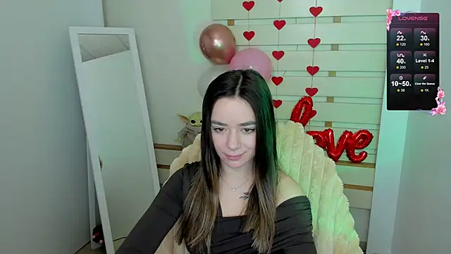 Bella XO online show from 02-13-25, 01:05