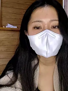 Kurage chan online show from 11-25-25, 03:17