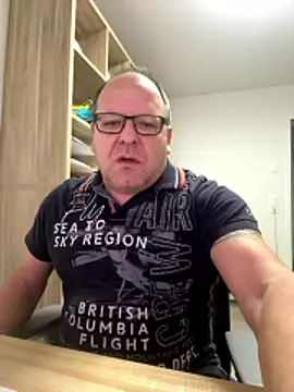 coupleLatinaLovers online show from 01-09-26, 06:16