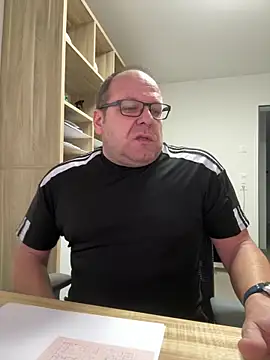 coupleLatinaLovers online show from 02-03-26, 06:40