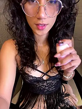 Snapshot of KaitlynLoveCam chatting on 01-16-26, 10:14 KaitlynLoveCam online show from 01-16-26, 10:14