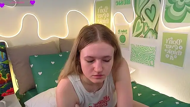 MaydaFoulk online show from 01-08-26, 01:19