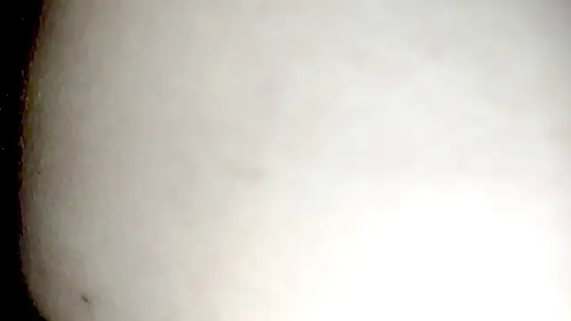 Snapshot of PetiteIvoryQueen19 chatting on 11-02-25, 04:04 PetiteIvoryQueen19 online show from 11-02-25, 04:04