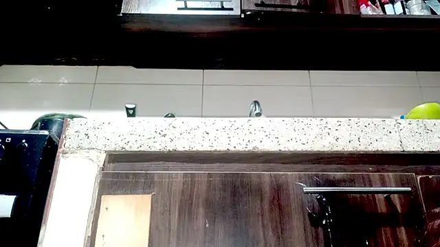 Snapshot of PetiteIvoryQueen19 chatting on 02-03-26, 06:40 PetiteIvoryQueen19 online show from 02-03-26, 06:40