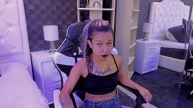 rave connor online show from 02-19-25, 07:05