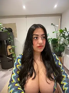 Alma- online show from 10-26-25, 01:17