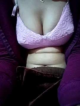 Shanvi Tyagi online show from 01-02-25, 02:00