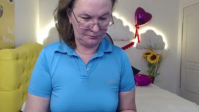 HolyMilfa online show from 03-07-25, 10:45