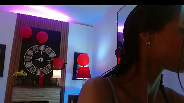 Snapshot of shantal_ray4 chatting on 02-26-25, 11:30 shantal ray4 online show from 02-26-25, 11:30
