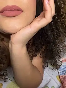 amora54 online show from 10-08-25, 03:04