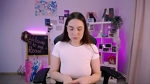 Snapshot of MelissaLovvv chatting on 02-09-25, 05:29 MelissaLovvv online show from 02-09-25, 05:29