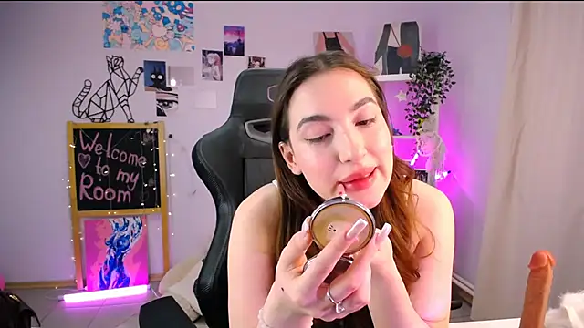 Snapshot of MelissaLovvv chatting on 02-25-25, 05:52 MelissaLovvv online show from 02-25-25, 05:52