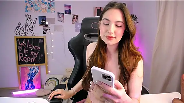 Snapshot of MelissaLovvv chatting on 03-02-25, 06:59 MelissaLovvv online show from 03-02-25, 06:59