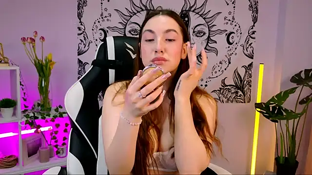 Snapshot of MelissaLovvv chatting on 03-12-25, 01:36 MelissaLovvv online show from 03-12-25, 01:36