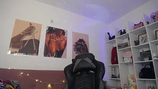 catalinapalencia online show from 02-15-25, 08:22