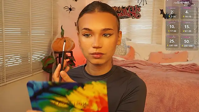 Snapshot of lexicoyy_ chatting on 10-31-25, 05:41 lexicoyy online show from 10-31-25, 05:41