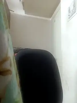 Snapshot of Sahana_Telugu_Girl chatting on 12-22-24, 06:48 Sahana Telugu Girl online show from 12-22-24, 06:48