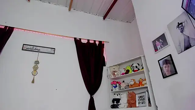 megan 100 online show from 10-09-25, 07:01