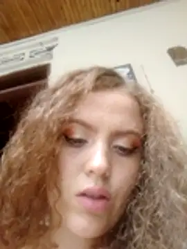 Mia fooxx  online show from 11-07-25, 08:31