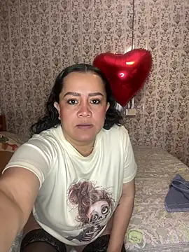 Snapshot of beardken chatting on 04-16-26, 01:01 beardken online show from 04-16-26, 01:01