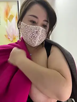 Snapshot of Angie_88 chatting on 02-09-26, 07:01 Angie 88 online show from 02-09-26, 07:01