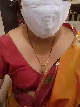 Snapshot of aliseanu chatting on 12-21-24, 07:03 aliseanu online show from 12-21-24, 07:03