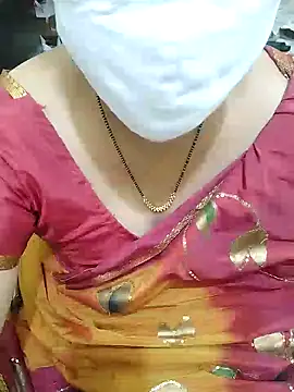 Snapshot of aliseanu chatting on 12-21-24, 01:10 aliseanu online show from 12-21-24, 01:10