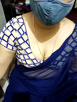 Snapshot of aliseanu chatting on 03-02-25, 12:20 aliseanu online show from 03-02-25, 12:20