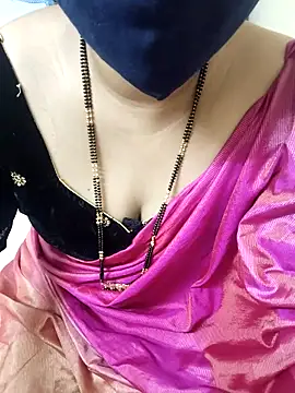 Snapshot of aliseanu chatting on 11-02-25, 06:49 aliseanu online show from 11-02-25, 06:49