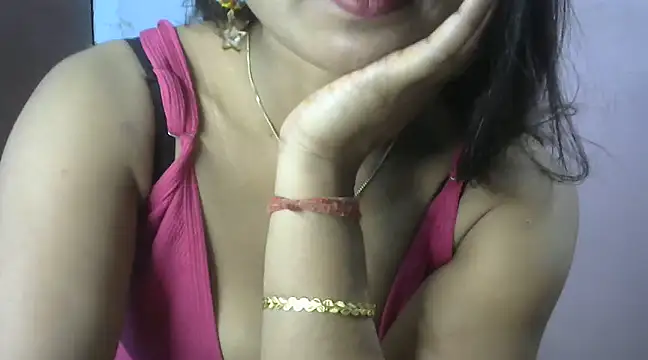 Snapshot of Hot_indiangirl chatting on 01-06-25, 10:15 Hot indiangirl online show from 01-06-25, 10:15