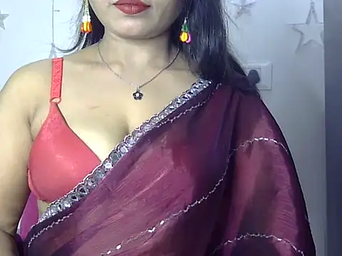 Snapshot of Hot_indiangirl chatting on 11-15-25, 05:53 Hot indiangirl online show from 11-15-25, 05:53