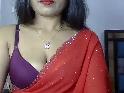 Snapshot of Hot_indiangirl chatting on 11-18-25, 08:24 Hot indiangirl online show from 11-18-25, 08:24