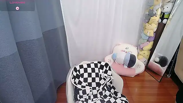 Snapshot of CN-Doudou chatting on 10-30-25, 02:57 CN-Doudou online show from 10-30-25, 02:57