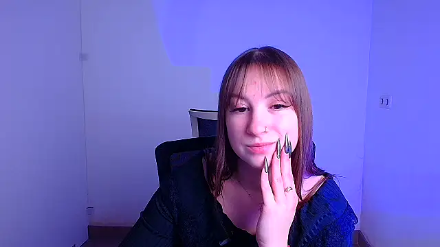 Evelina GG online show from 01-31-25, 09:59
