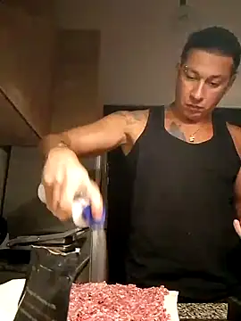 Lovely milk online show from 12-15-24, 03:20