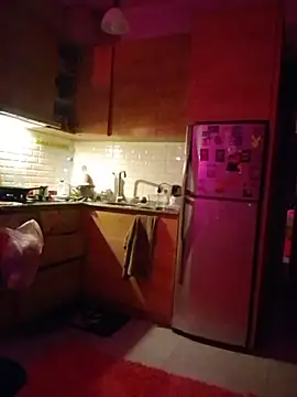 Lovely milk online show from 12-18-24, 04:49