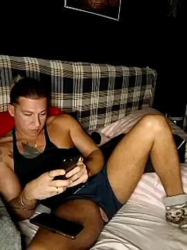 Lovely milk online show from 12-24-24, 07:44