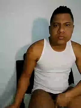 latinblack01 online show from 12-04-24, 06:39