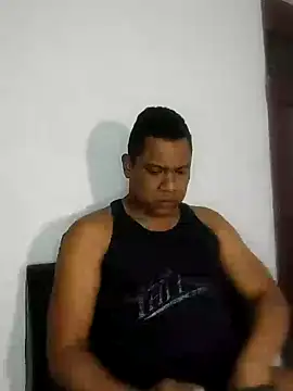 latinblack01 online show from 12-09-24, 07:39