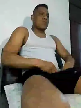 latinblack01 online show from 12-12-24, 07:04