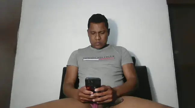 latinblack01 online show from 02-11-25, 05:05