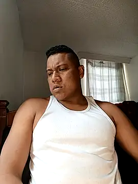 latinblack01 online show from 10-01-25, 03:07