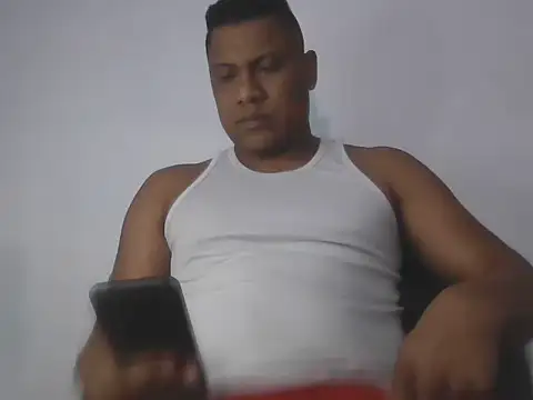 latinblack01 online show from 10-21-25, 01:56