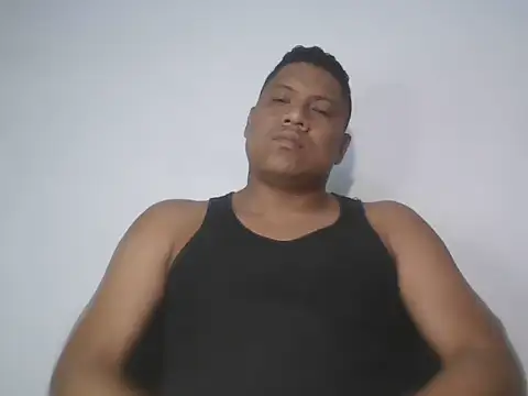 latinblack01 online show from 10-28-25, 02:09